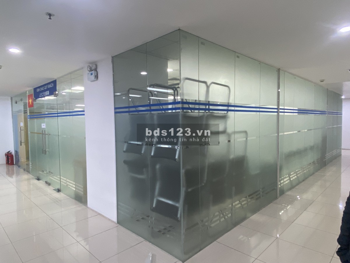Chính chủ: Mặt sàn văn phòng Viwaseen 212m2