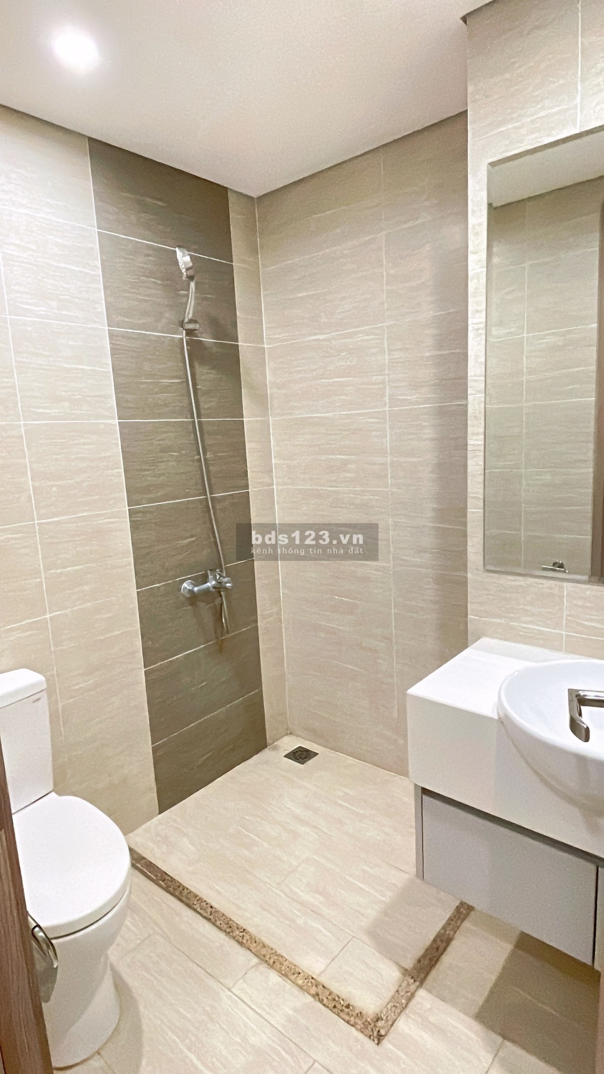 Cho thuê căn hộ 1PN, 1WC - Giá 5 Triệu/tháng - Đầy đủ nội thất - Chung Cư Vinhomes Ocean Park