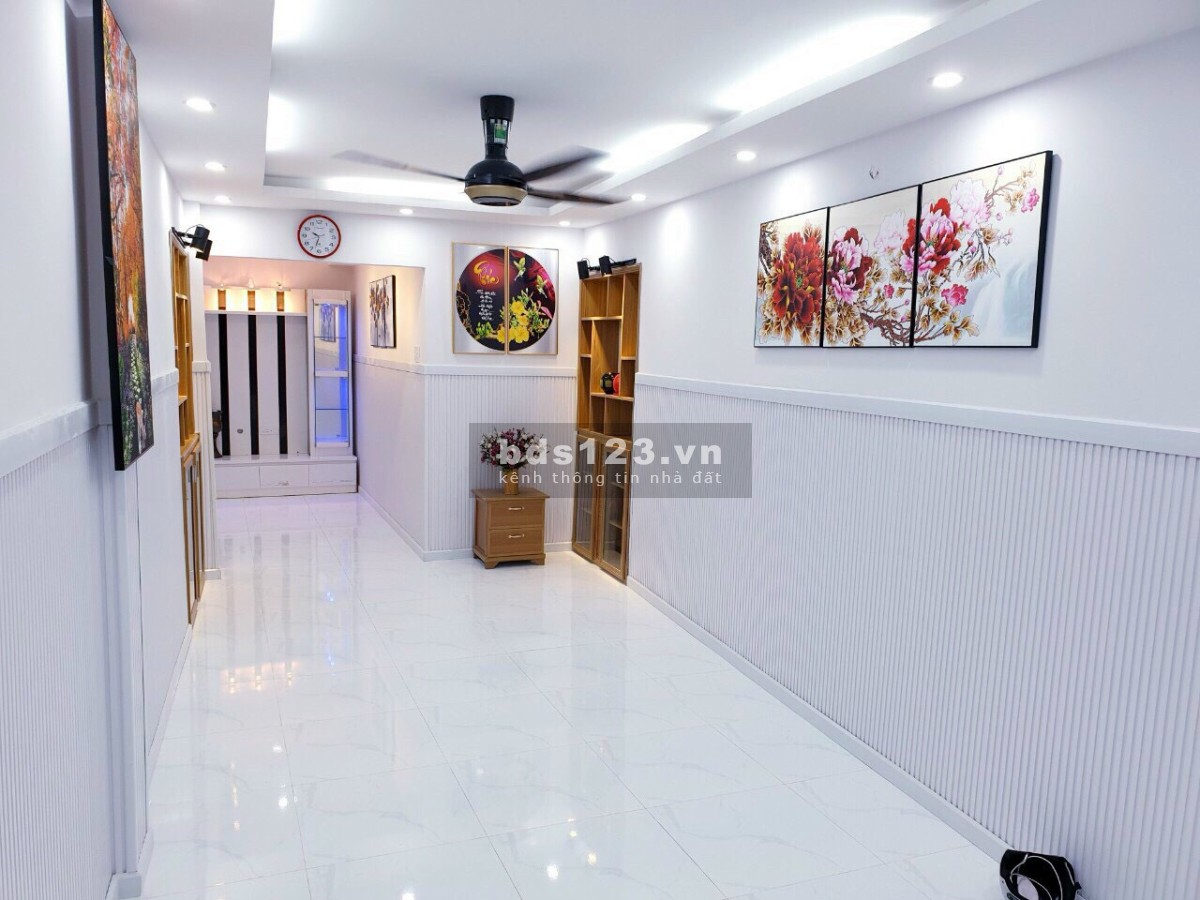 Chính chủ cần bán gấp nhà có nở hậu hẻm đường Thành Mỹ, phường 8, quận Tân Bình giá 5tỷ51