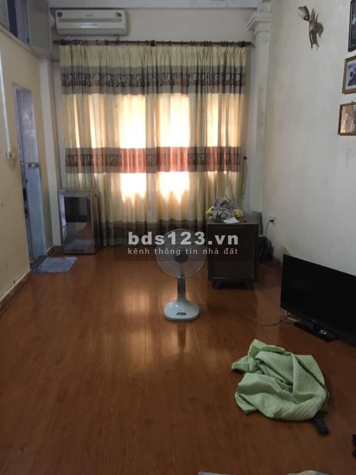 Bán nhà tại Đường Tam Trinh, Hoàng Mai, Hà Nội diện tích 35m2 giá 2.85 Tỷ