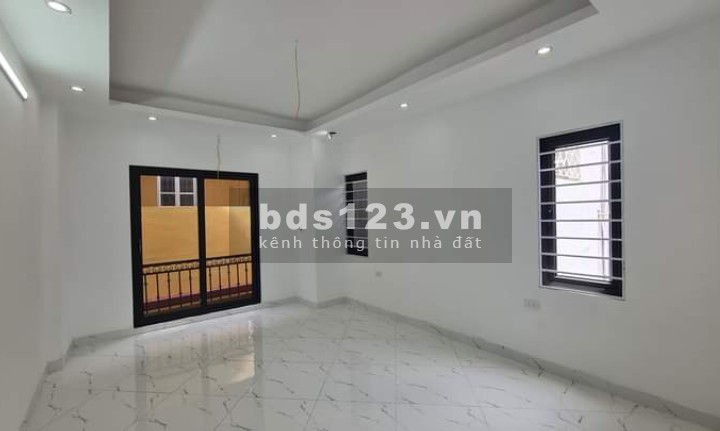 Bán nhà ngõ Gốc Đề diện tích 41m2 5 tầng giá 3.7 tỷ sổ sẵn