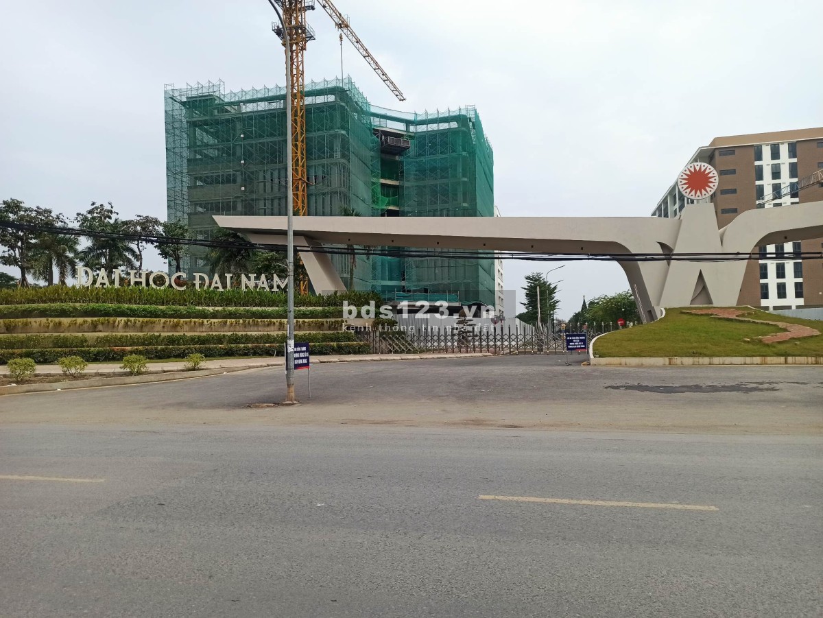Bán nhà Quang Lãm ngõ rộng mênh mông lô góc siêu dt 42m2, giá 2,8 tỷ