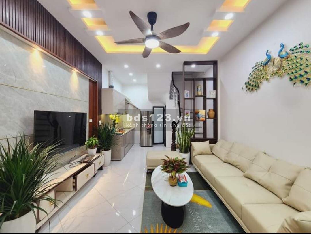 Bán chung cư mini Nguyễn Trãi 6 tầng 10 phòng 30m ra phố dòng tiền 420 triệu/năm