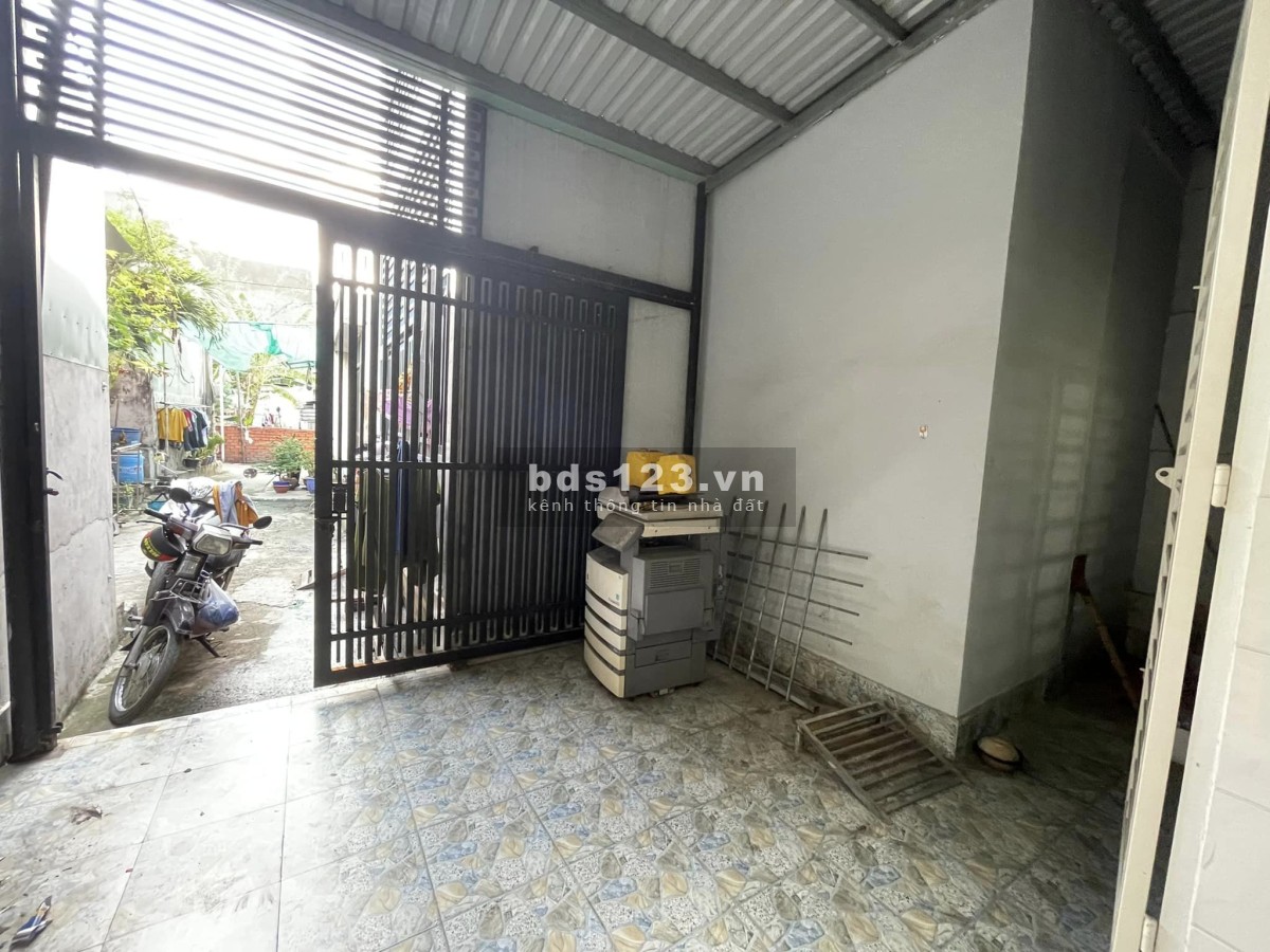 Bán Nhà Số 6 Hiệp Bình Phước, Thủ Đức, 60M2, Sổ Vuông Vức, Chỉ 4.4 Tỷ
