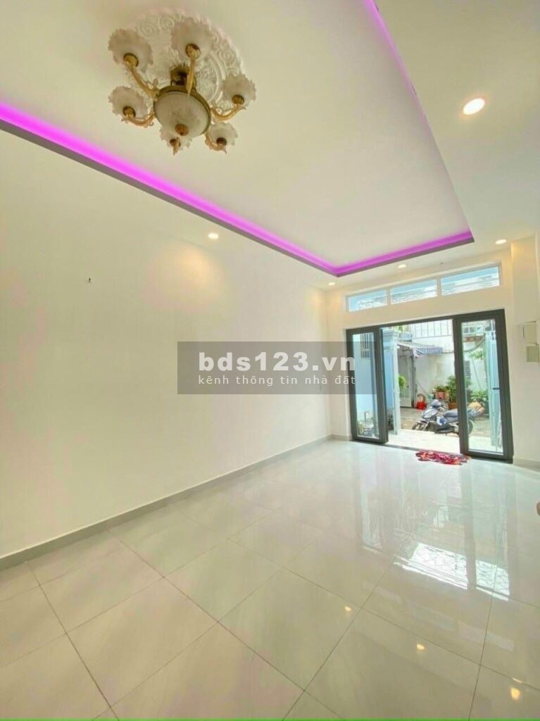 Cần tiền, bán gấp nhà Nguyễn Văn Đậu, P.11, Bình Thạnh