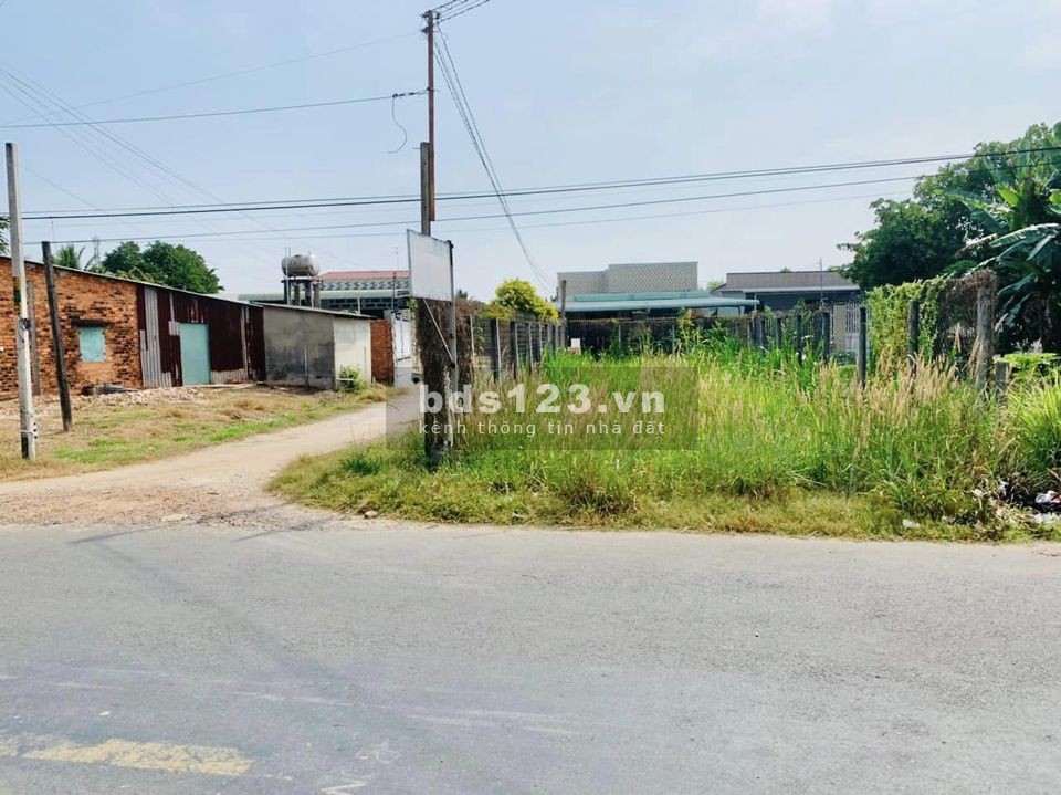 Lô đất có 1 không 2, 3 mặt tiền ở tây ninh, giá 210 triệu