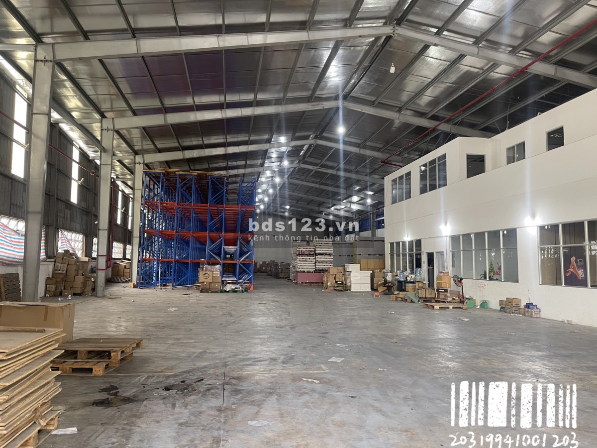 Cho thuê kho dtsd 1800m2 Q.Lộ 13, Hiệp Bình Phước, Quận Thủ Đức