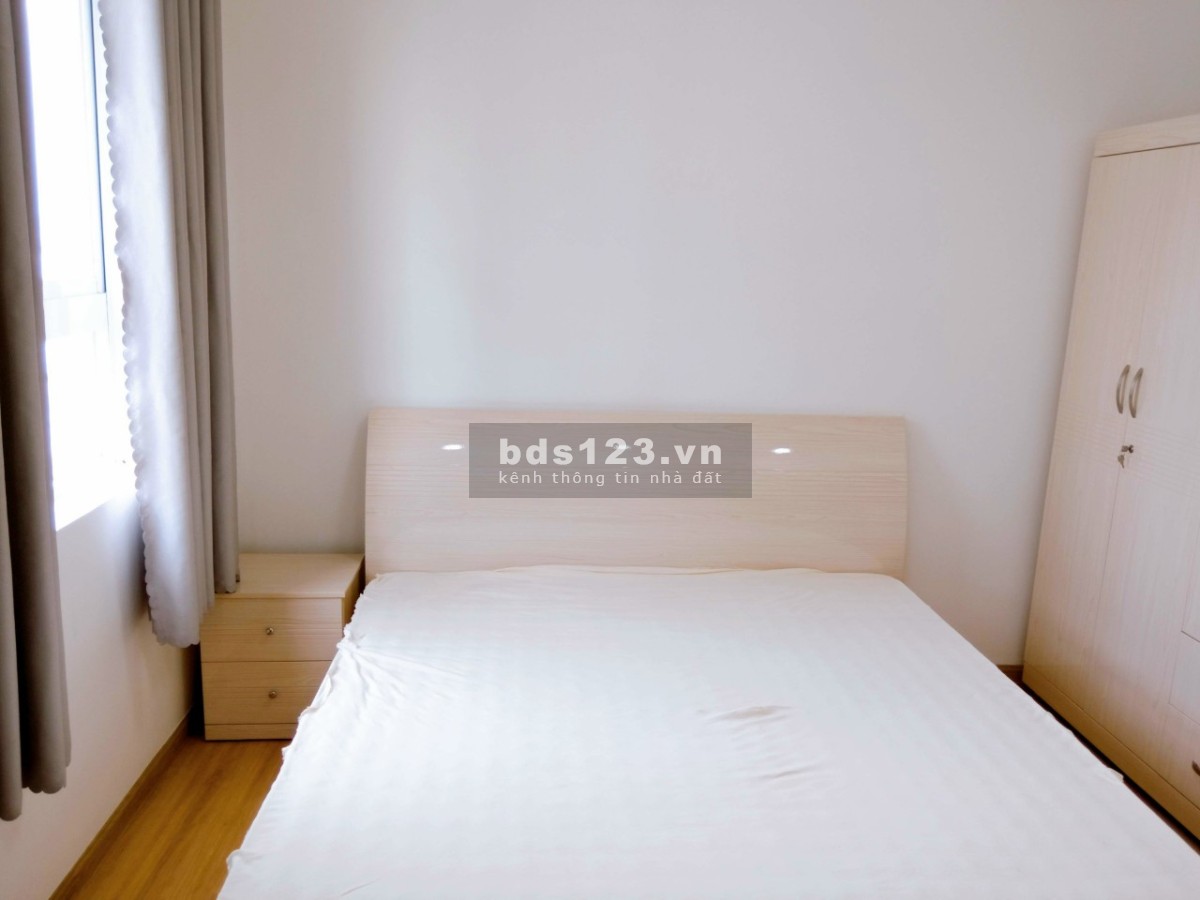 Moonlight Park View - cho thuê căn 2pn 2wc có nội thất 11 triệu. Lh: 0938308438.