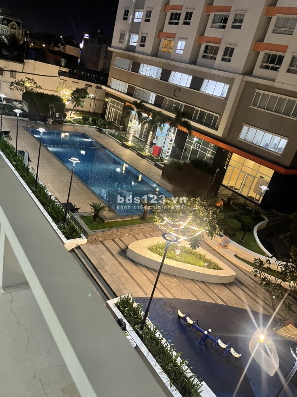 Moonlight Park View - cho thuê căn 2pn 2wc có nội thất 11 triệu. Lh: 0938308438.