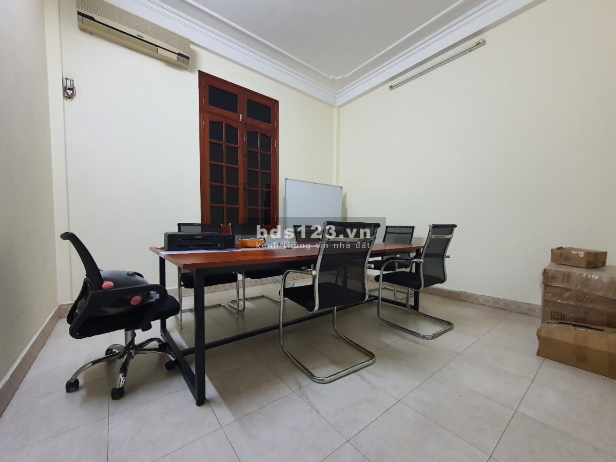 Bán nhà KĐT Đại Kim, quận Hoàng Mai, DT 55m² x 4 tầng, MT 4,5m, nhỉnh giá 11 tỷ đồng