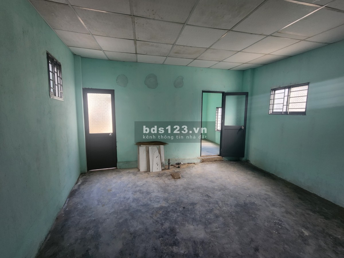Bán nhà nguyên căn rộng 65m² giấy tờ tay