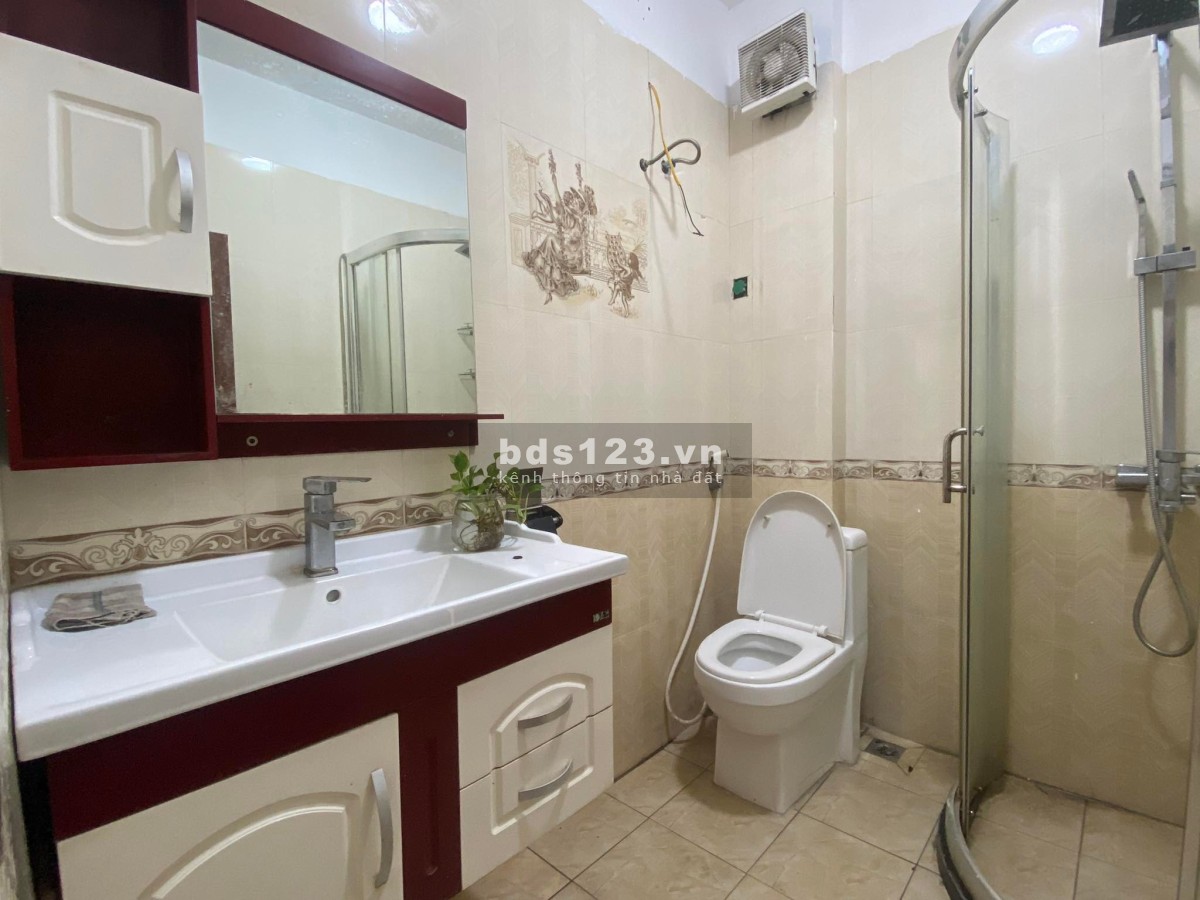 Cho thuê 30m full đồ , VS khép kín, giờ tự do, không chung chủ tại Xuân Đỉnh. LH 0988823826