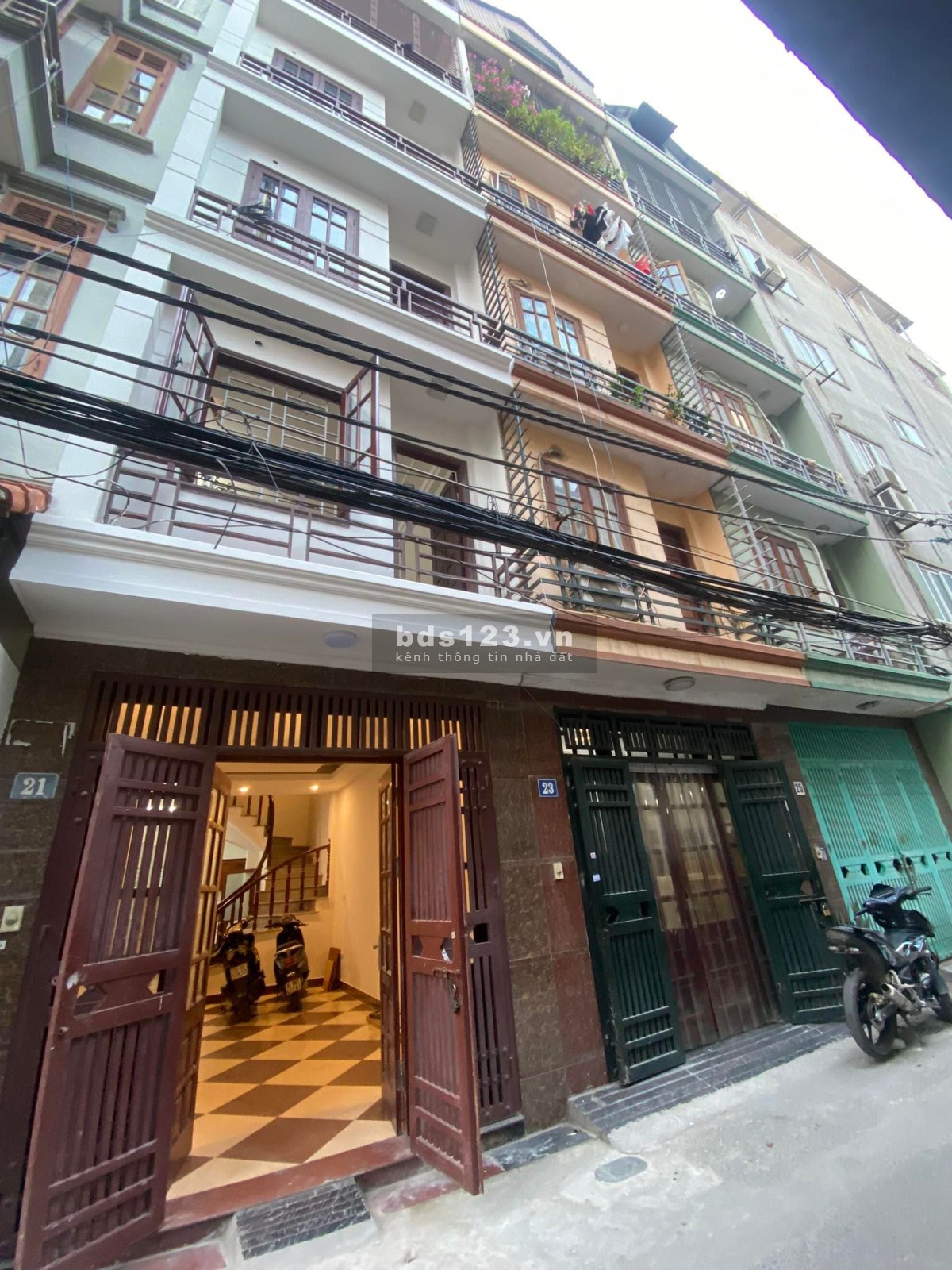 Cho thuê 30m full đồ , VS khép kín, giờ tự do, không chung chủ tại Xuân Đỉnh. LH 0988823826