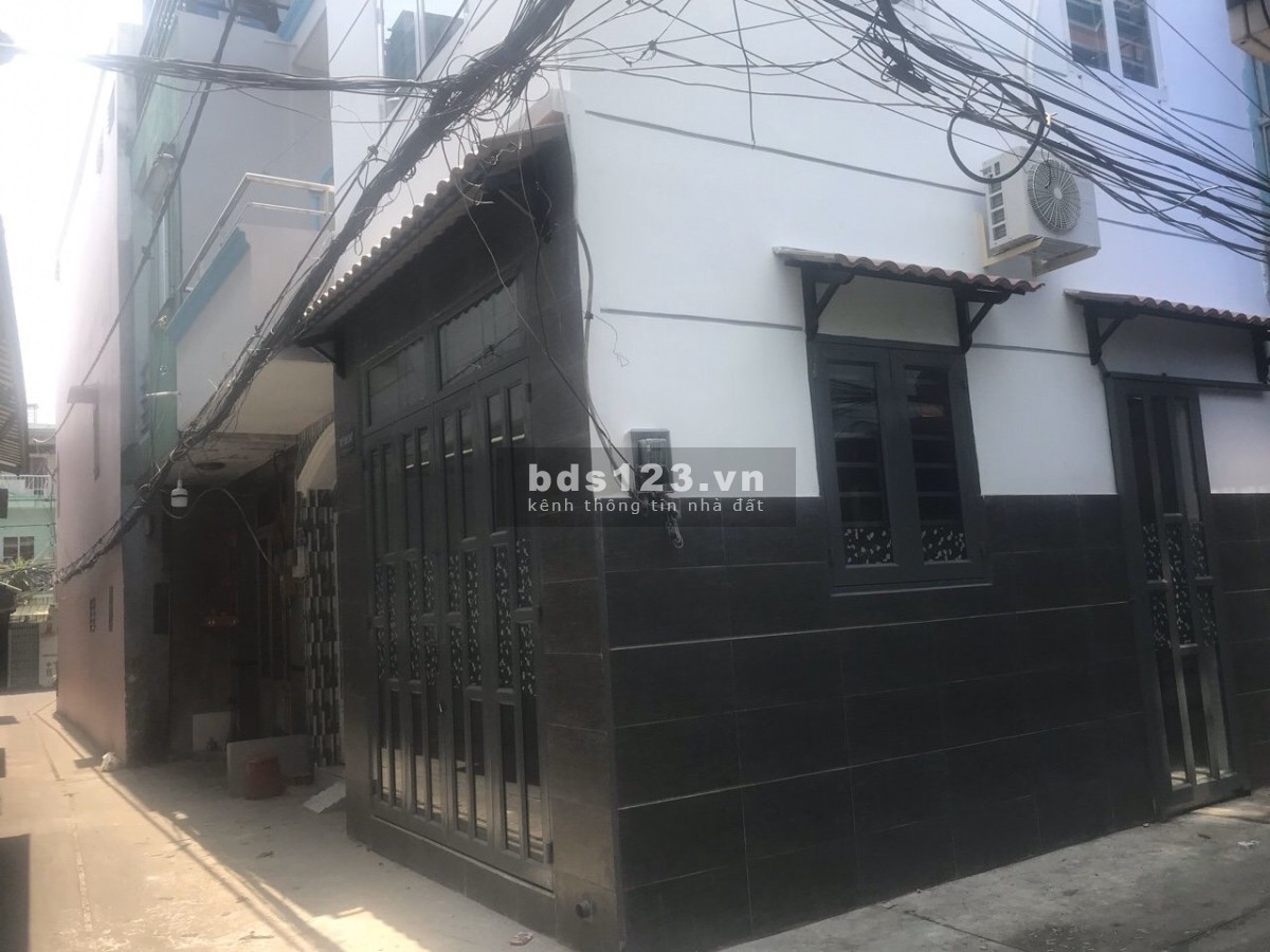 Bán nhà diện tích 40m2 Lạc Long Quân P3 Quận 11