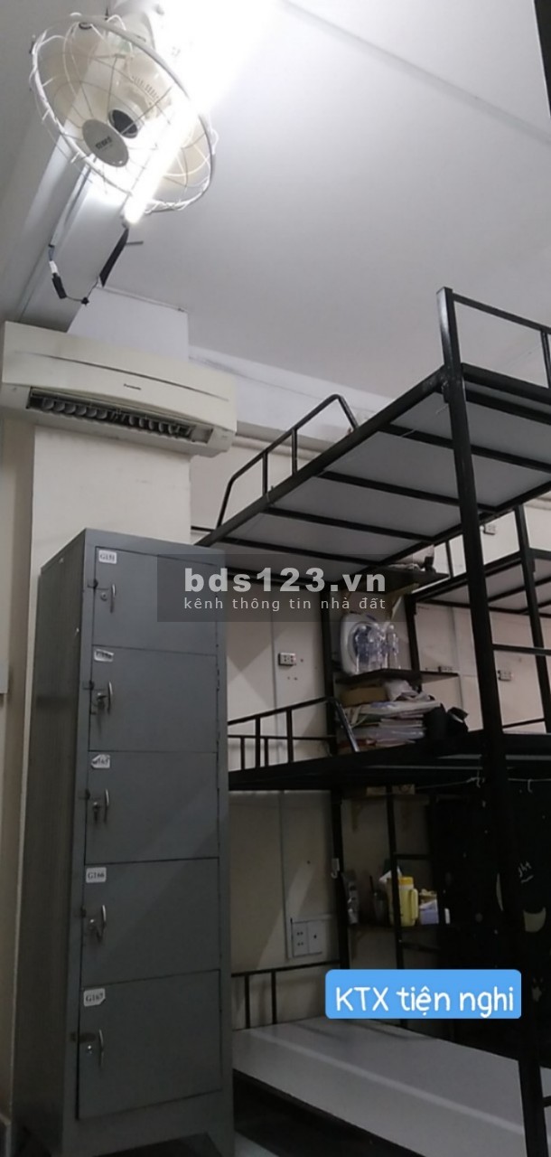 Nhà trọ, ktx quận7 q7 giá rẻ tại 300/23/23a Nguyễn Văn Linh, dành cho hộ gia đình, người đi làm, sv