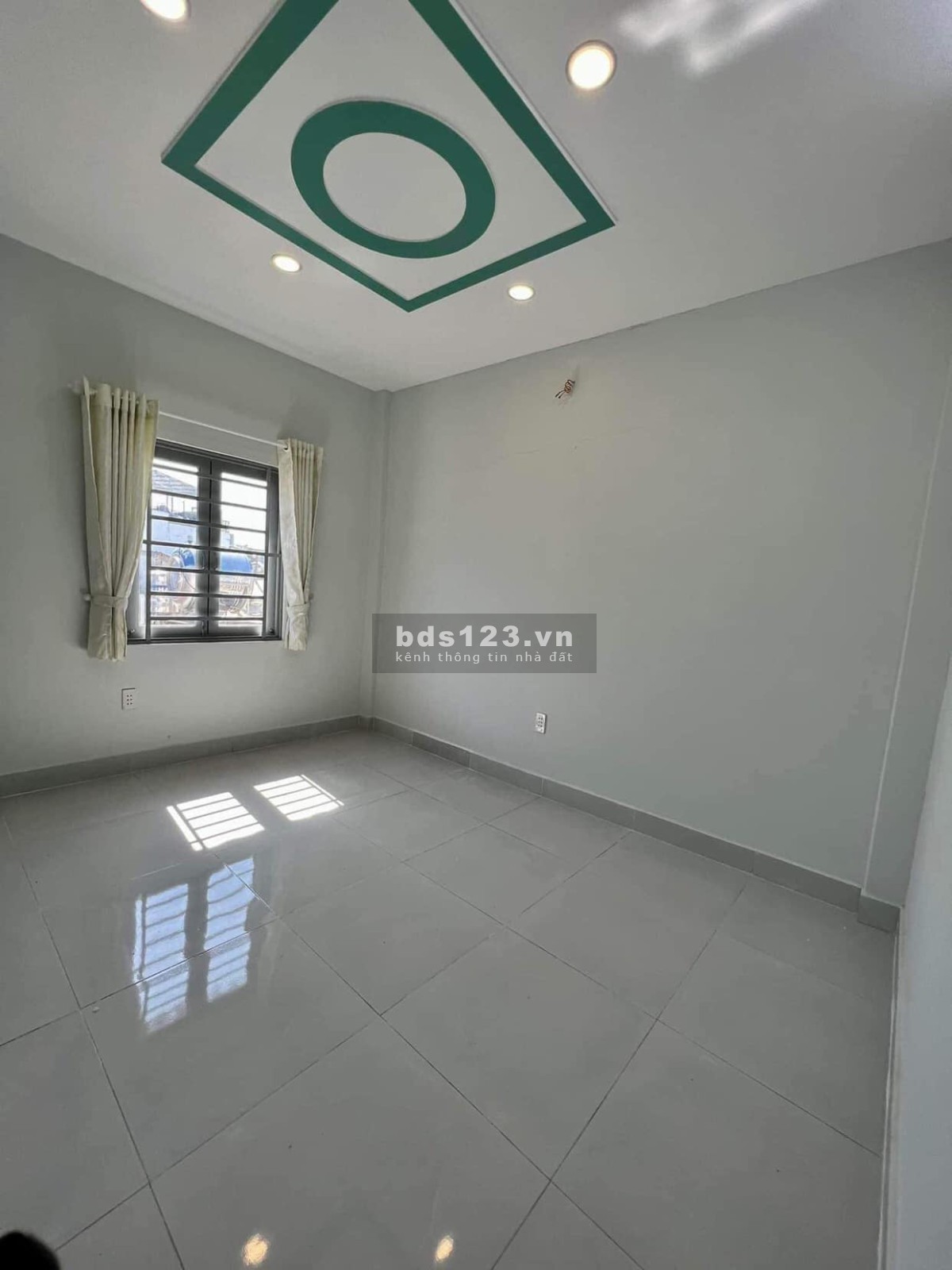 Nhà Cách Mặt Tiền Đỗ Xuân Hợp 50 Mét, 2 Tầng, Chỉ 3.045 Tỷ.Trung Tâm Quận 9, Quá Hời