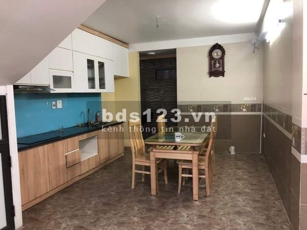 Bán nhà ngõ đường Võ Chí Công, vị trí đẹp, dt 45m2 4 tầng giá 7.5 tỷ