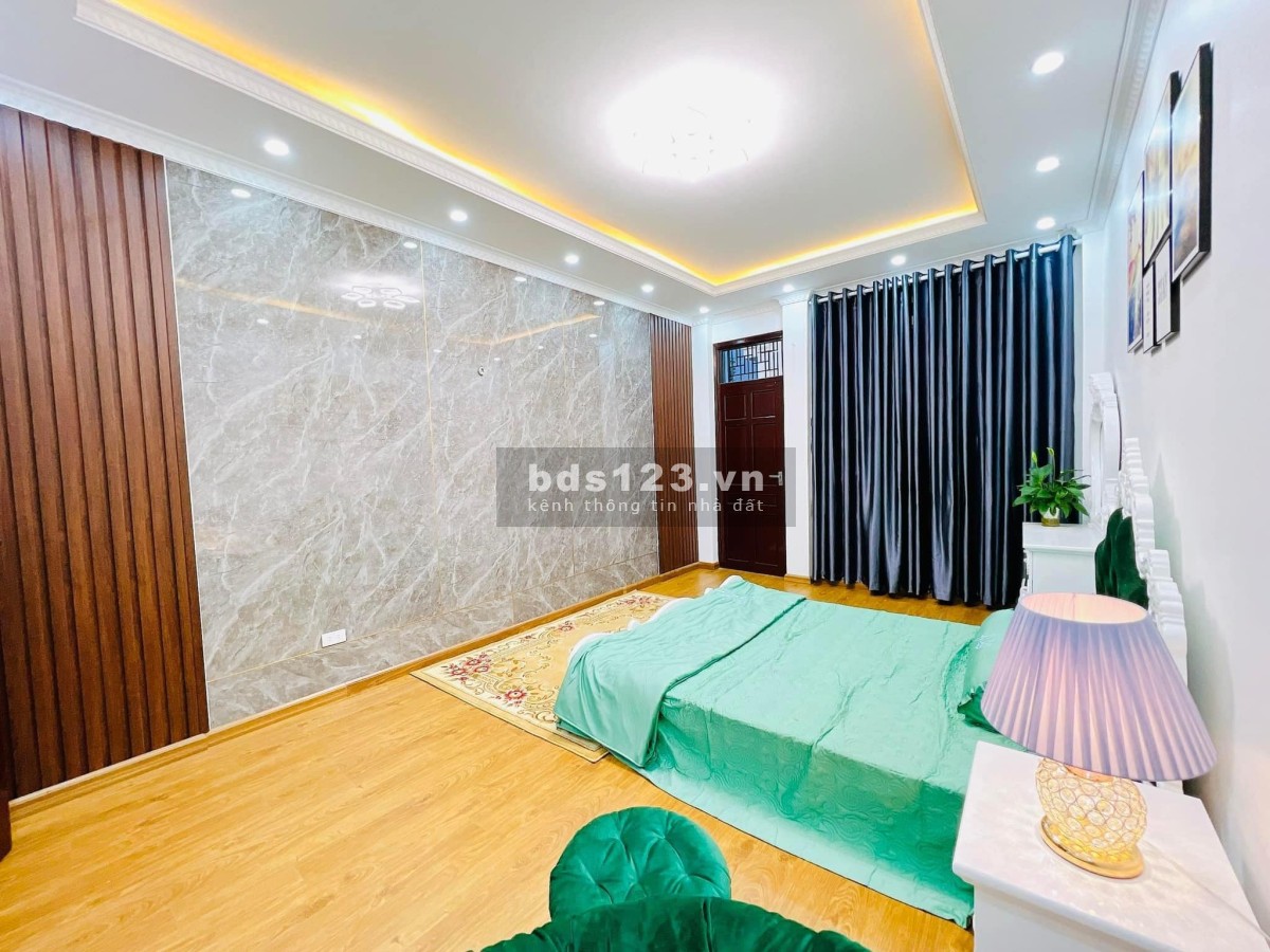 Bán nhà Quan Nhân, Thanh Xuân, căn góc 2 mặt thoáng, DTSD 35m² x 5 tầng, giá 4 tỷ