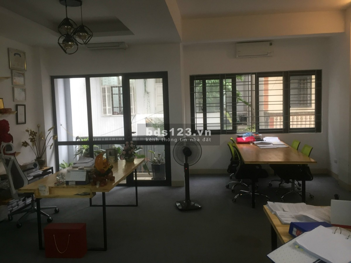 Chính chủ cần cho thuê văn phòng 6 tầng số 49 ngõ 17 Lê Văn Thiêm, Hà Nội.