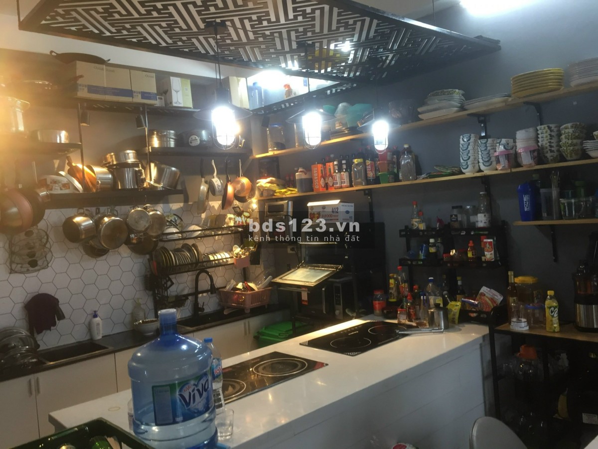 Chính chủ cần cho thuê văn phòng 6 tầng số 49 ngõ 17 Lê Văn Thiêm, Hà Nội.