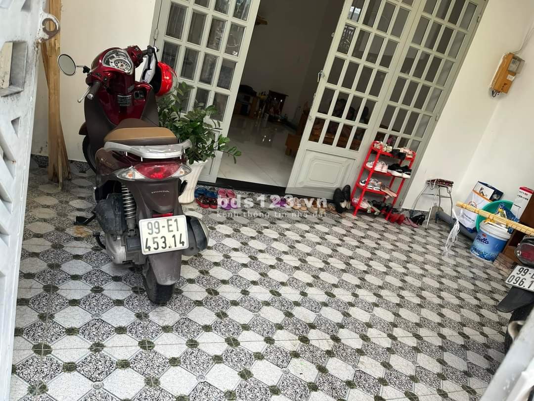 Hẻm xe hơi đỗ cửa dt 106m2, nhỉnh 6.8 tỷ Ngay Trung Tâm Quận 9 Thành Phố Thủ Đức 5*21