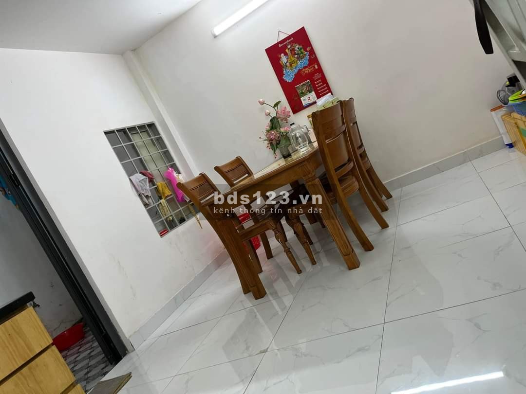 Hẻm xe hơi đỗ cửa dt 106m2, nhỉnh 6.8 tỷ Ngay Trung Tâm Quận 9 Thành Phố Thủ Đức 5*21