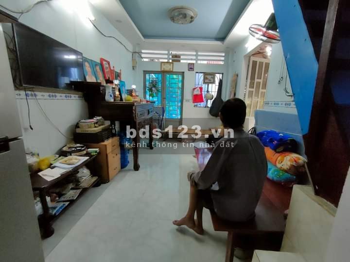 Bán nhà sát Nguyễn Thái Sơn, phường 4, Gò Vấp, 2 tầng, 2 pn, giá 1,8 tỷ, DT 21m²