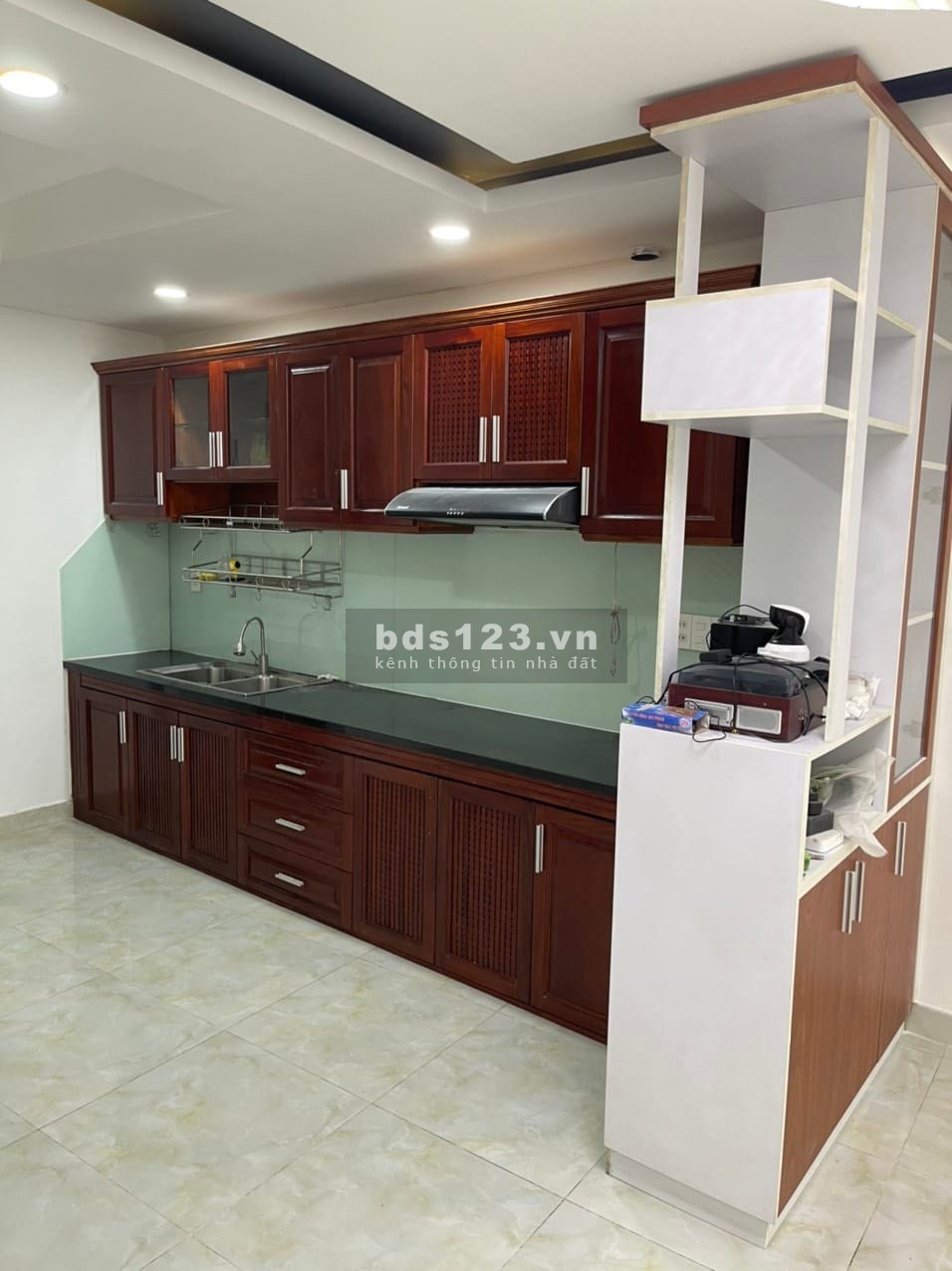 Bán nhà mặt tiền Nguyễn Lâm, ngay chợ Nhật Tảo, Nguyễn Tri Phương, khu tiện kinh doanh buôn bán