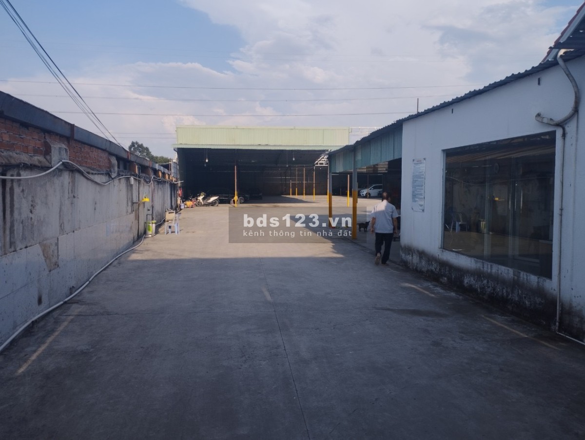 Cần cho thuê kho dt 3200m2 Đỗ Xuân Hợp, Phước Long B, Quận 9
