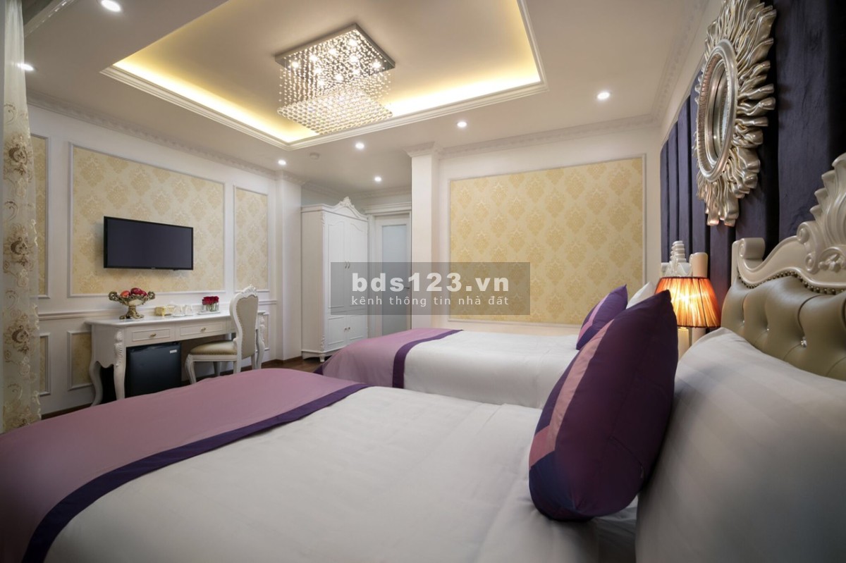 Chính chủ cần bán gấp khách sạn ở phố Lương Ngọc Quyến giá 700 Tỷ