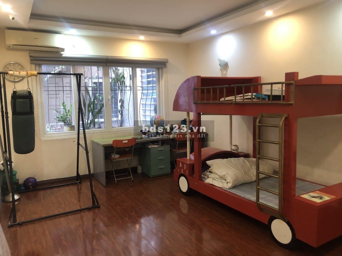 Bán Nhà Trần Khát Chân, gần phố, dân xây, DT 60m² x 5 tầng,…