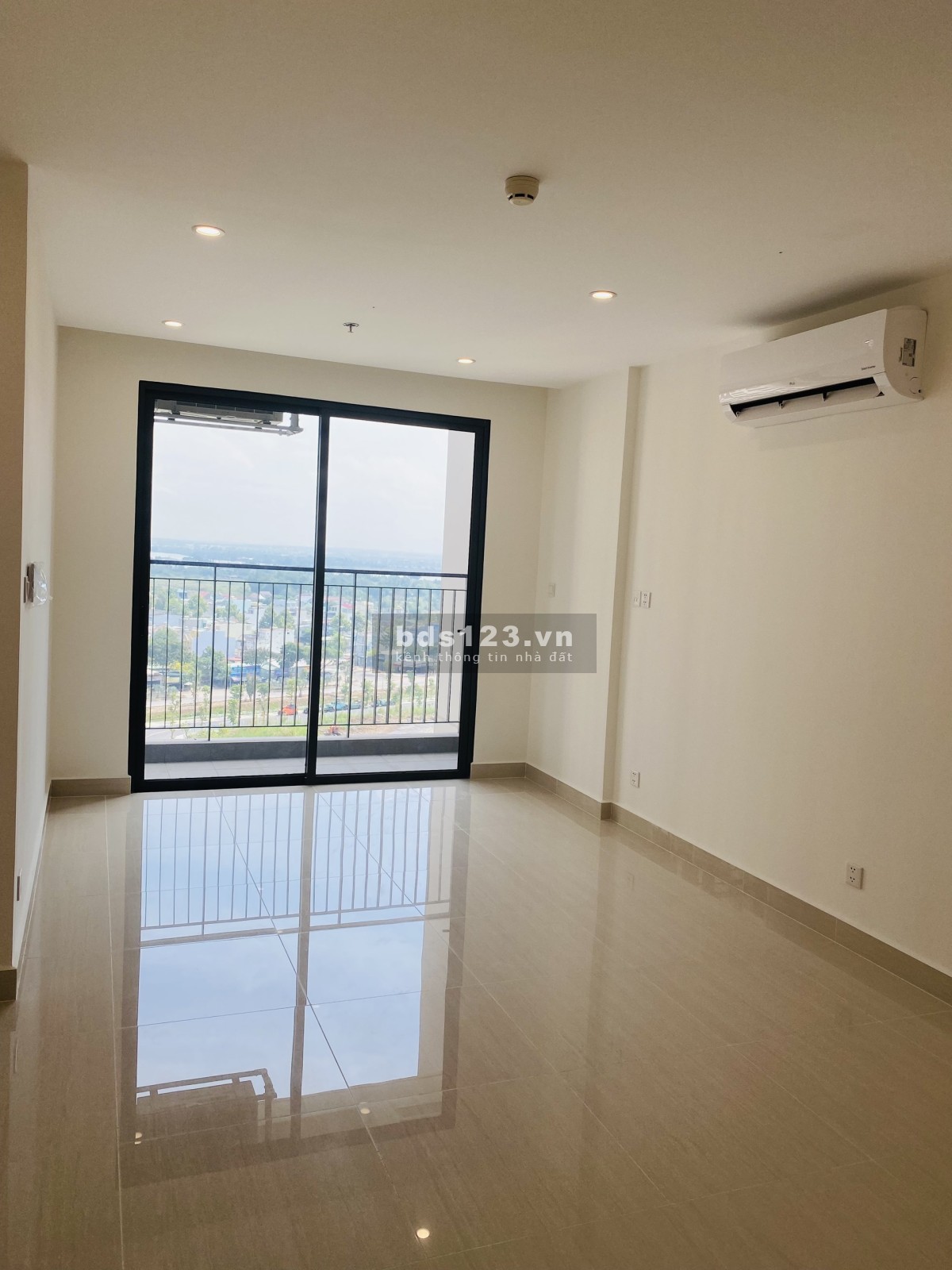 Bán lỗ căn hộ Vinhomes Grand Park Quận 9, giá tốt phân khu Origami