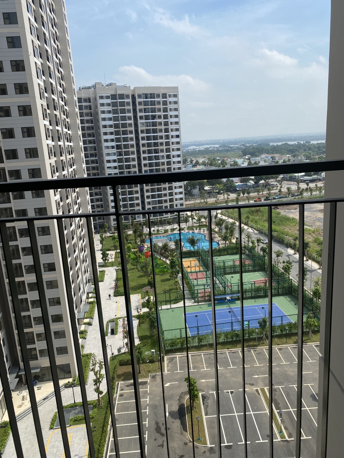 Bán lỗ căn hộ Vinhomes Grand Park Quận 9, giá tốt phân khu Origami