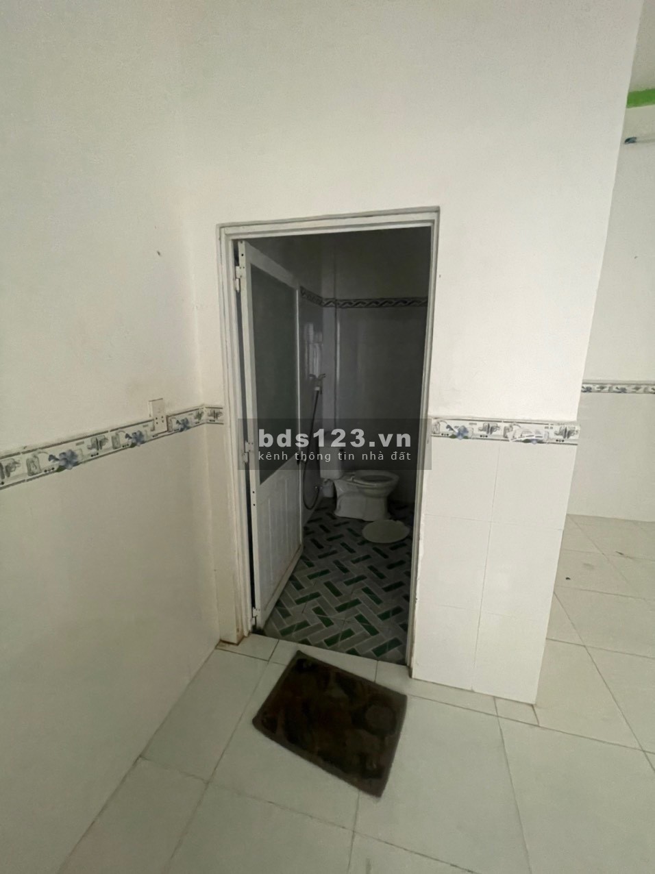 Cho thuê Nhà đẹp 1tret 1lầu Gần chợ Dĩ An chỉ 1km
