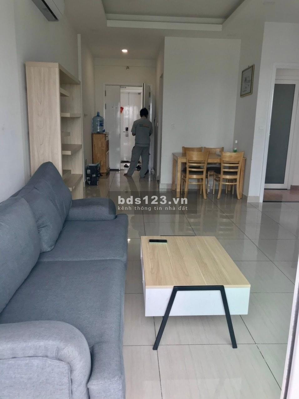 Cho thuê căn góc 2pn 2wc 2 ban công full nội thất 11 triệu/tháng - C/c Moonlight Boulevard 510 KDV.