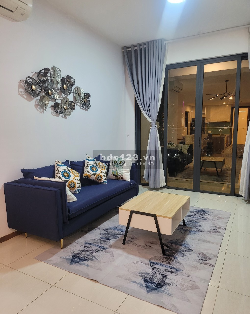 Cho thuê căn hộ mới có nội thất 2 phòng ngủ chung cư One Verandah