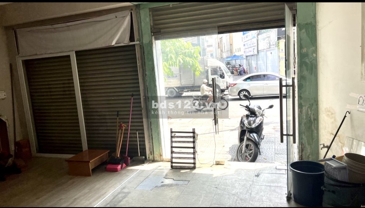 Cho thuê mặt bằng nguyên căn 4E Võ Thị Sáu P.Tân Định Q1