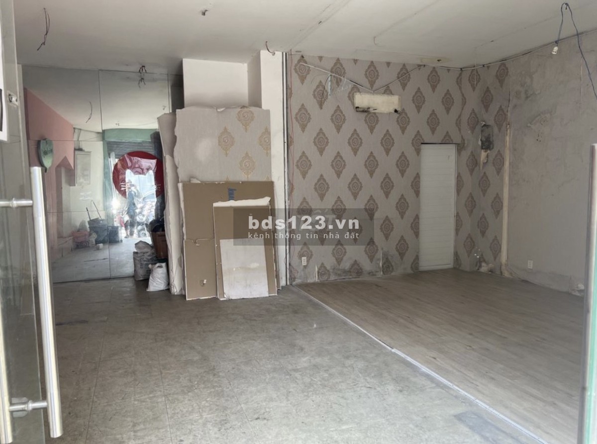 Cho thuê mặt bằng nguyên căn 4E Võ Thị Sáu P.Tân Định Q1