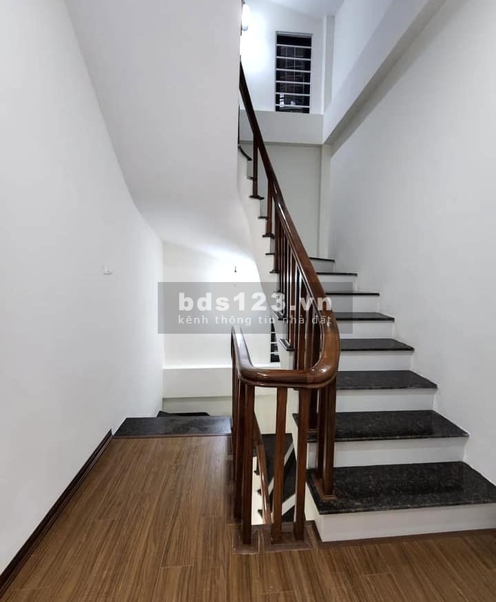 Nhỉnh 6 tỷ có nhà mới đẹp phố TRƯỜNG CHINH- ĐỐNG ĐA, ô tô đỗDT 55m² x 5 tầng