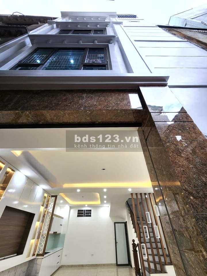 Nhỉnh 6 tỷ có nhà mới đẹp phố TRƯỜNG CHINH- ĐỐNG ĐA, ô tô đỗDT 55m² x 5 tầng