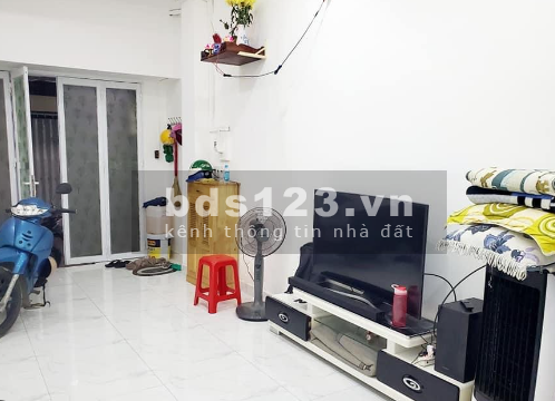 Bán nhà Hồ Bá Kiện, gần chợ Hoà Hưng, DT 45m², giá 6,5 tỷ