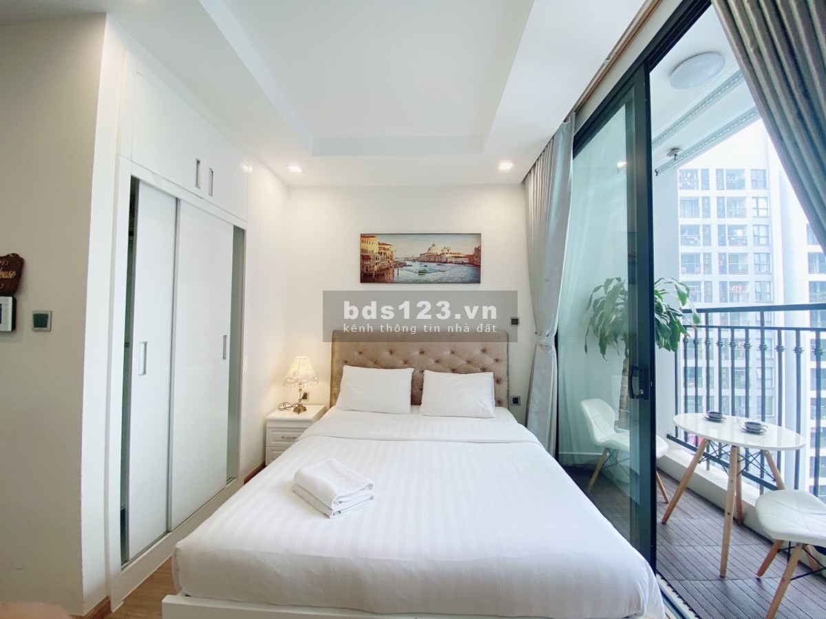 Tôi cho thuê căn hộ Studio 1N full đồ VH Green Bay vào ở luôn giá chỉ 8.5tr/tháng. LH: 0385418696