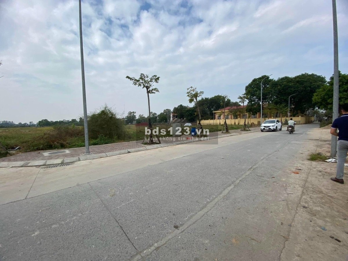 Bán đất 150m2, 21.5tr/m2 Thuỵ Lôi, Thuỵ Lâm, Đông Anh