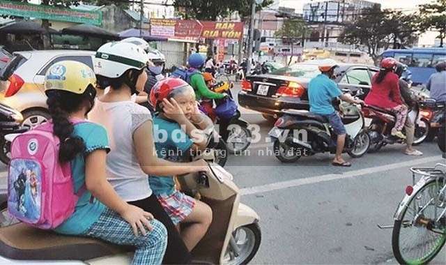Gia đình về quê bán gấp 216m2 ngay sát chợ đang hoạt động sầm uất.