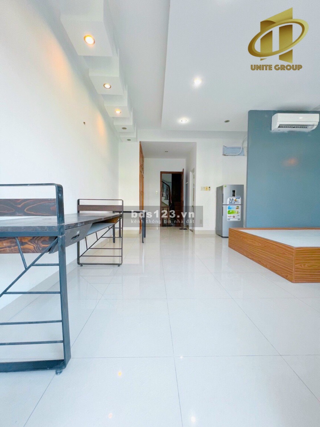 Siêu phẩm Studio full nội thất có ban công thoáng, khu dân cư Trung Sơn