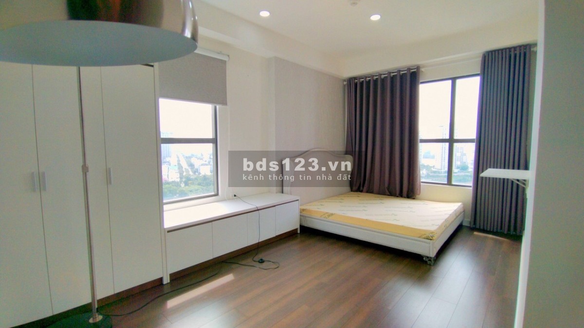 Kẹt tài chính cần bán gấp căn 3PN The Sun Avenue đầy đủ nội thất. Giá 5.3 tỷ.LH: 0901.858.818 Mr Hải