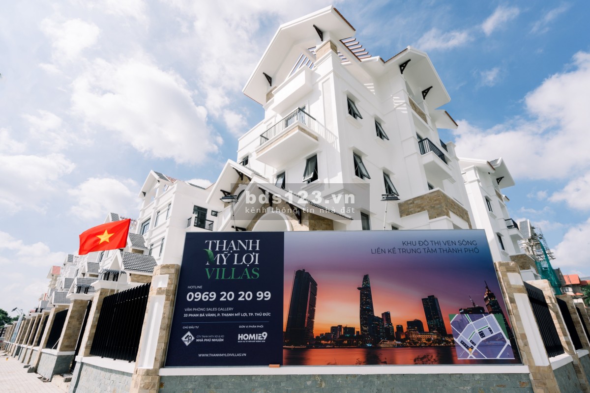 Bán nhanh nhà biệt thự Thạnh Mỹ Lợi, căn góc DT 400m², Đại lộ, giá 127 tỷ giảm còn 99 tỷ