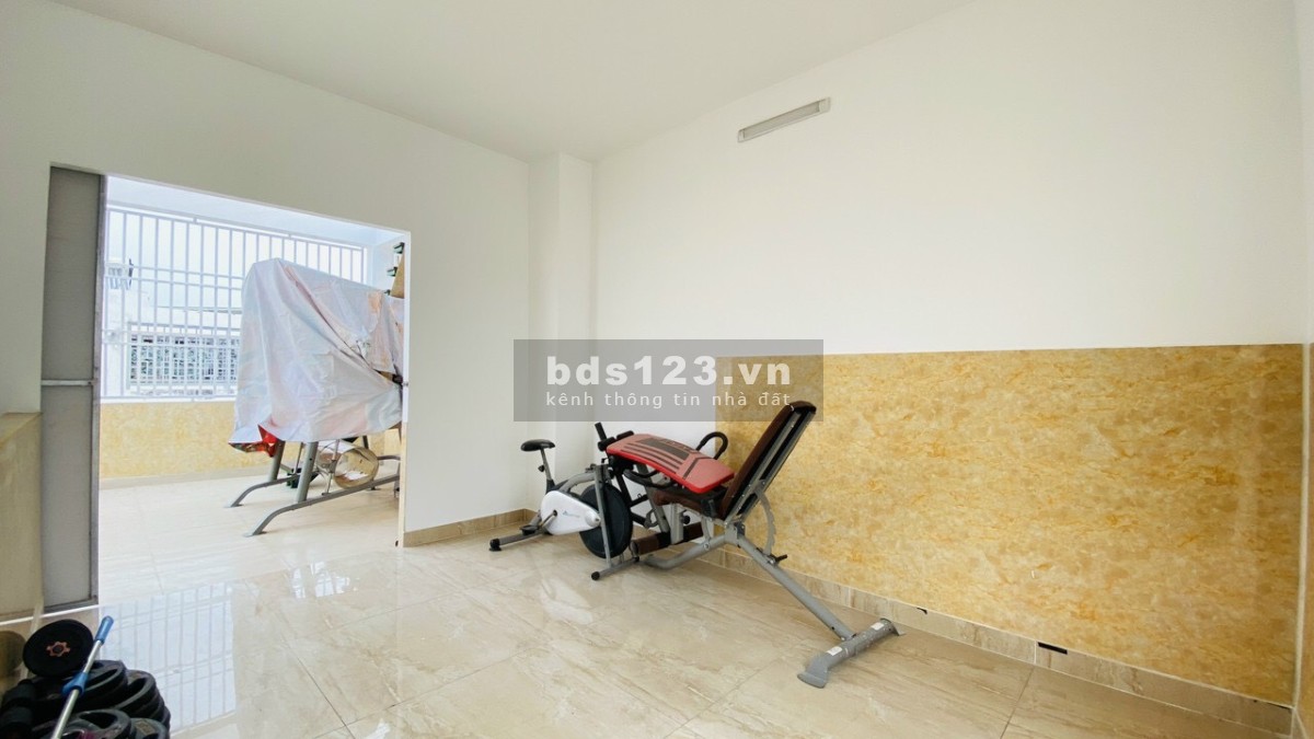 Bán nhà Nhà Bè khu Anh Tuấn Green Riverside. DT 5,2 x 15,5m, 3 lầu x 4 PN, Huỳnh tấn Phát