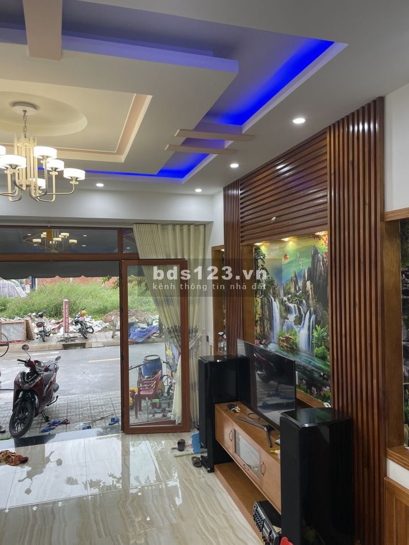 Ngân hàng xiết nợ, chủ bán gấp nhà ở hiện tại, LH 0563523021