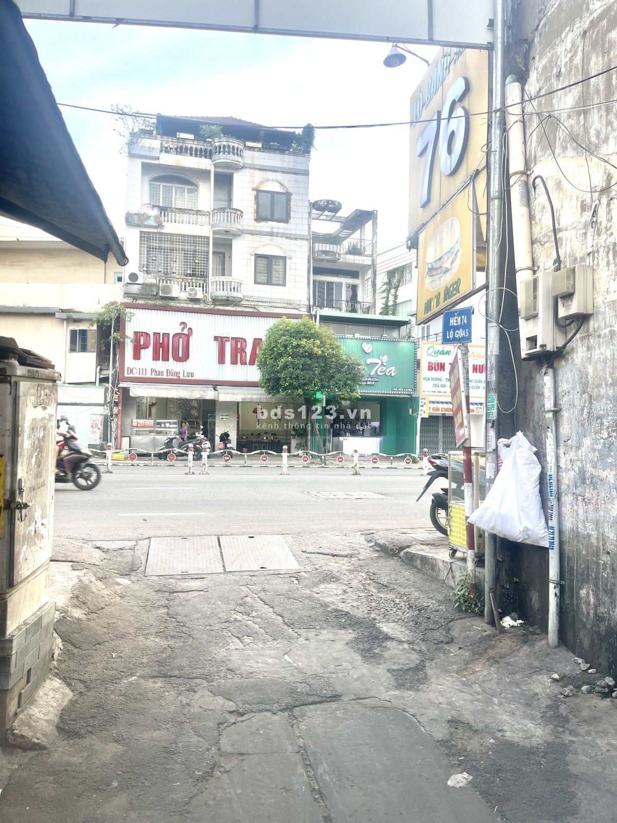 Bán nhà đường Phan Đăng Lưu, diện tích 51m2, 1 trệt 1 lầu, 2PN 2WC. Nhà gần Phan Xích Long